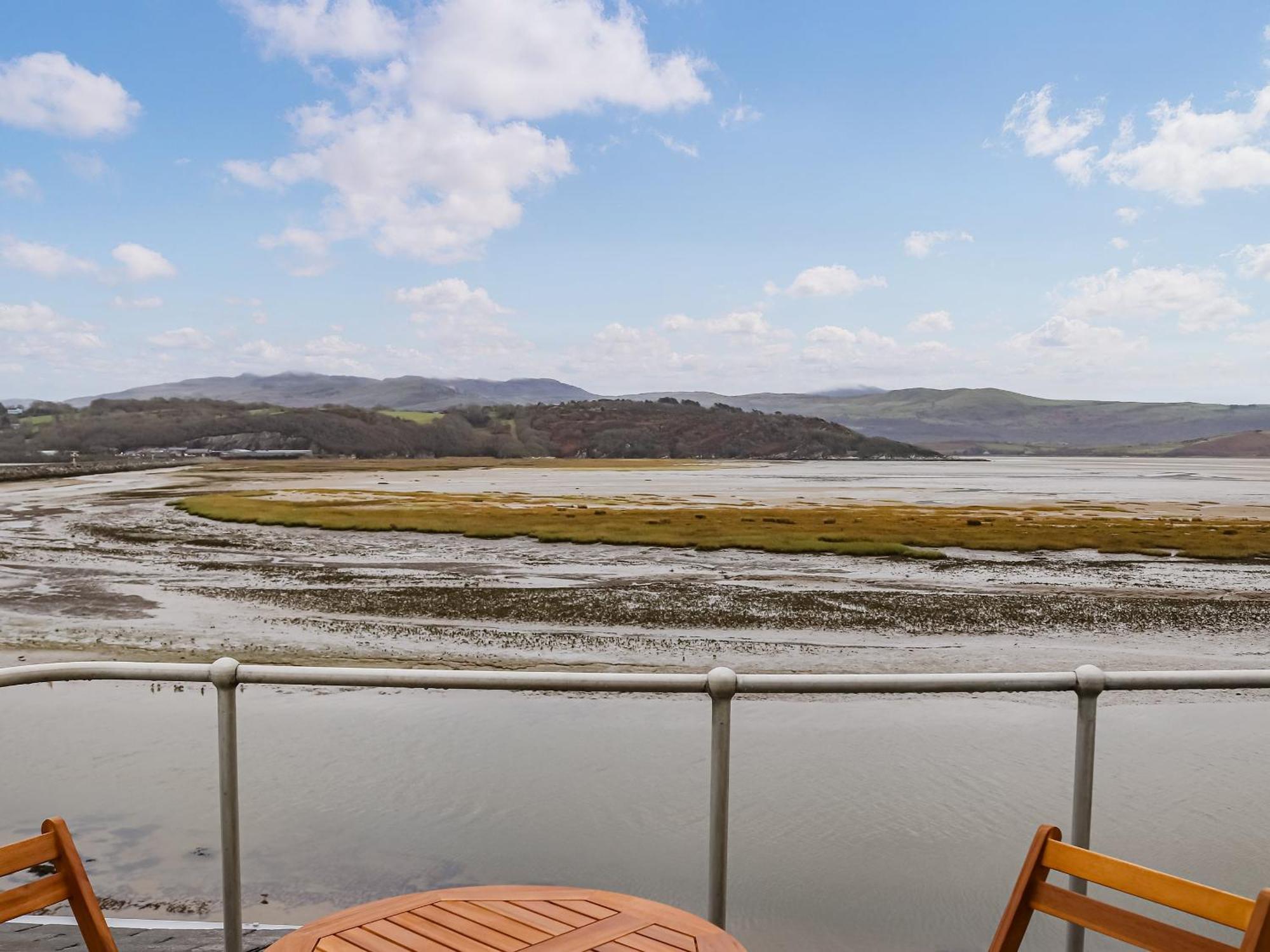 فيلا South Snowdon Wharf بورثمادوج المظهر الخارجي الصورة