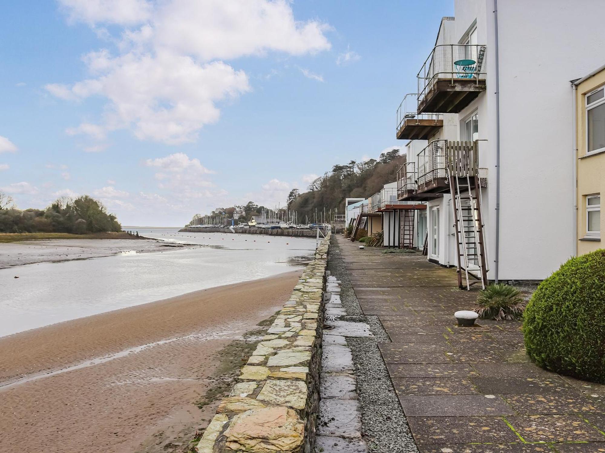 فيلا South Snowdon Wharf بورثمادوج المظهر الخارجي الصورة